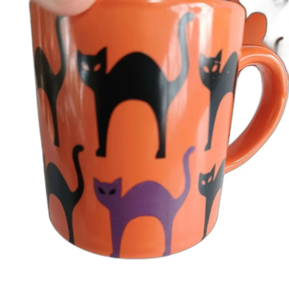 CRATE and BARREL Scaredy Cat Back Cat Small Coffee Mugs Orange Black Purple 7 oz